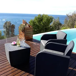 Luxury Paradise Pensión